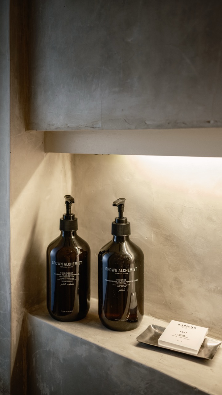 Harding · Guest amenities