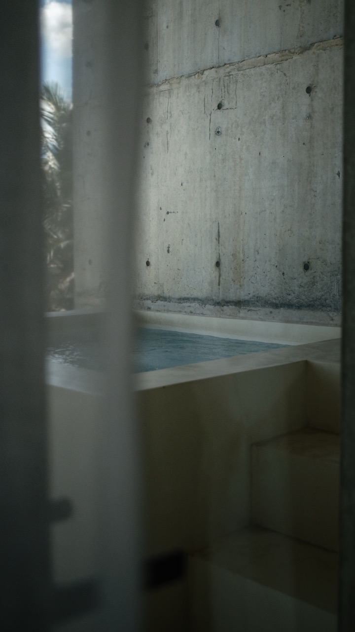 Harding · Pool view